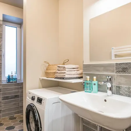 Daugava Ice Hall 65m2 Appartamento *