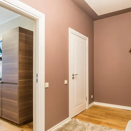 Apartment Daugava Ice Hall 65m2 Riga