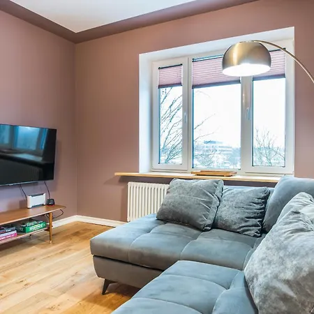 Daugava Ice Hall 65m2 Apartment *