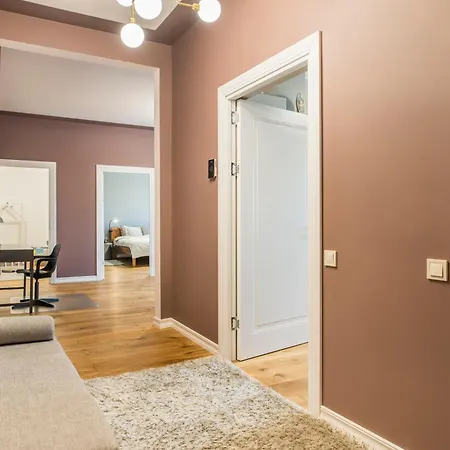 Daugava Ice Hall 65m2 Lägenhet