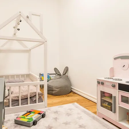 Daugava Ice Hall 65m2 * Riga